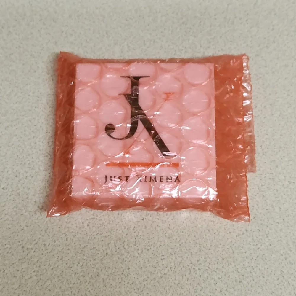 NEW JUST XIMENA Sparkling Champagne Highlighter